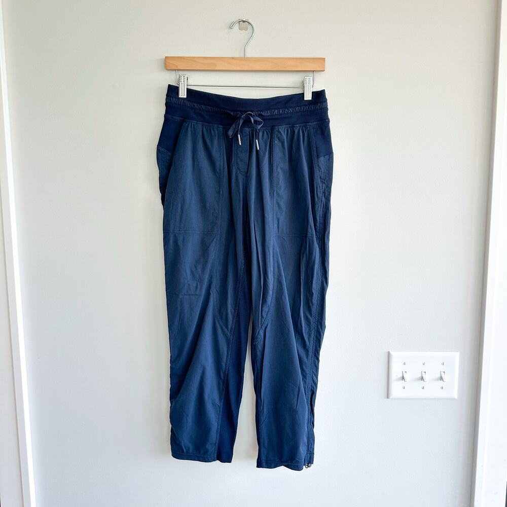 Lululemon Dance Studio Crop *25" Navy Blue 6